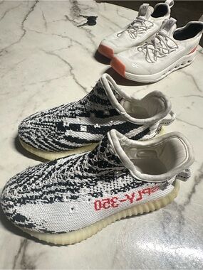 Kids Knit Slip-On Zebra-Pattern Sneakers in White, Black & Red Accent